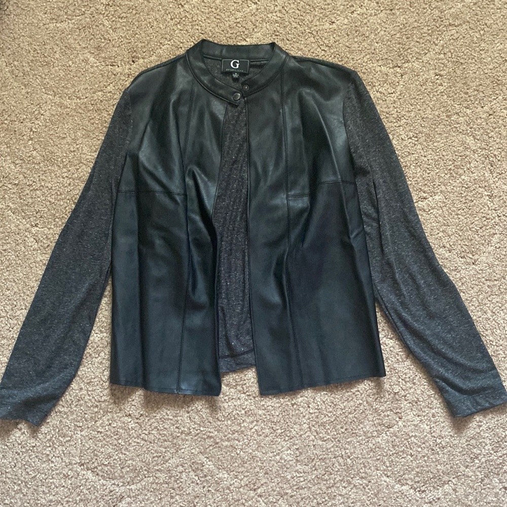 Brand: G by Giuliana 
Size: S
Color: black